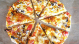 Pizza cu legume